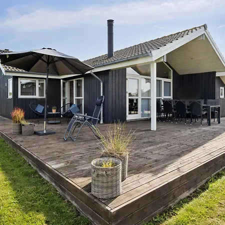 Lovely Summer House In * Haderslev