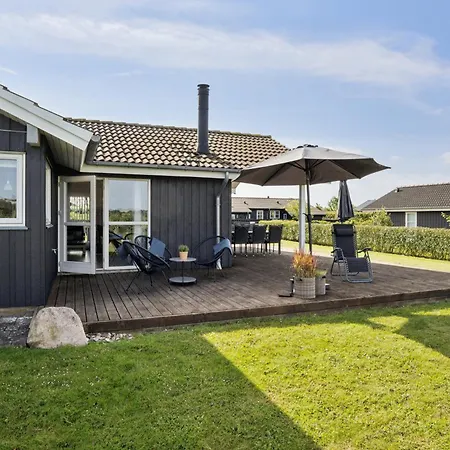 Lovely Summer House In * Haderslev