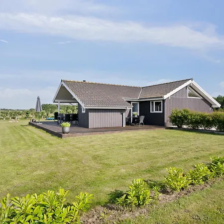 Lovely Summer House In Casa de Férias Haderslev